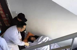 甘洛县病人院后返乡